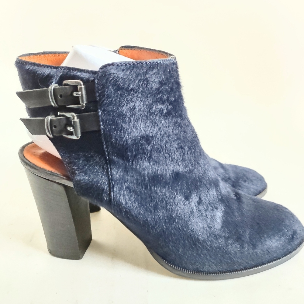Madewell Sz 7 Ankle Bootie Boot Navy Blue Calf Hair Stacked Block 3.5" Heel